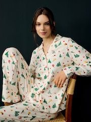 Society 8 Cream Ladies Ski Slope Christmas Pyjamas - Image 3 of 4