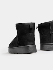 Yours Curve Black Wide Fit Faux Fur Lined Microsuede Boots - Image 5 of 5