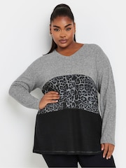 Yours Curve Grey Colourblock Jumper - Image 2 of 5