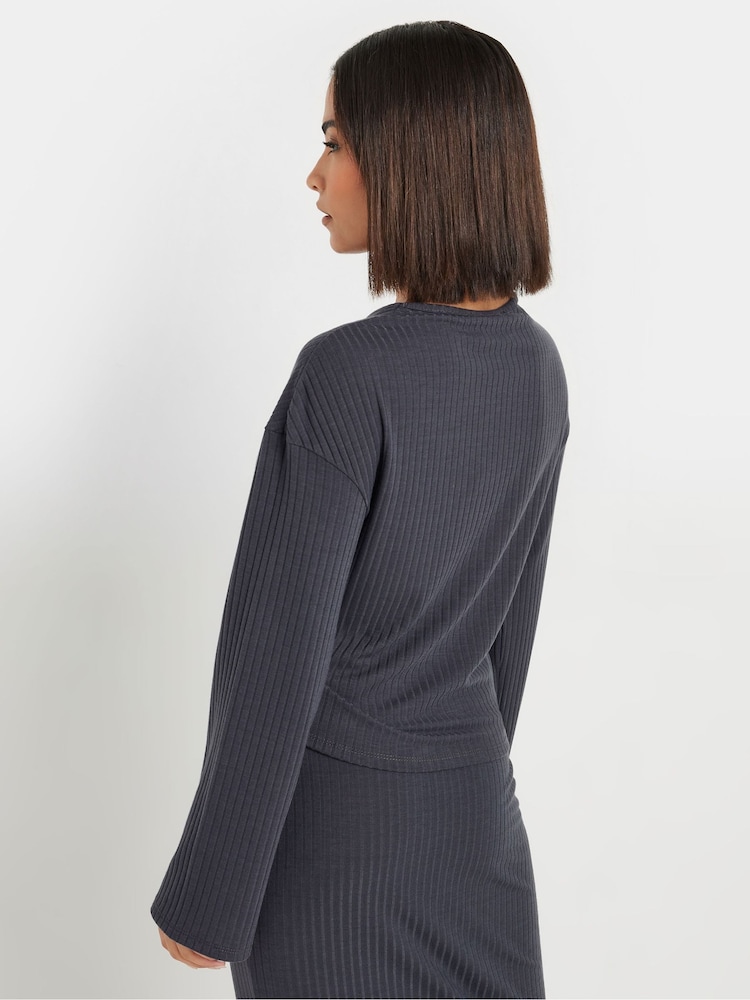 PixieGirl Petite Grey Ribbed Cross Over Top - Image 2 of 4 PixieGirl Petite Grey Ribbed Cross Over Top - Image 2 of 4