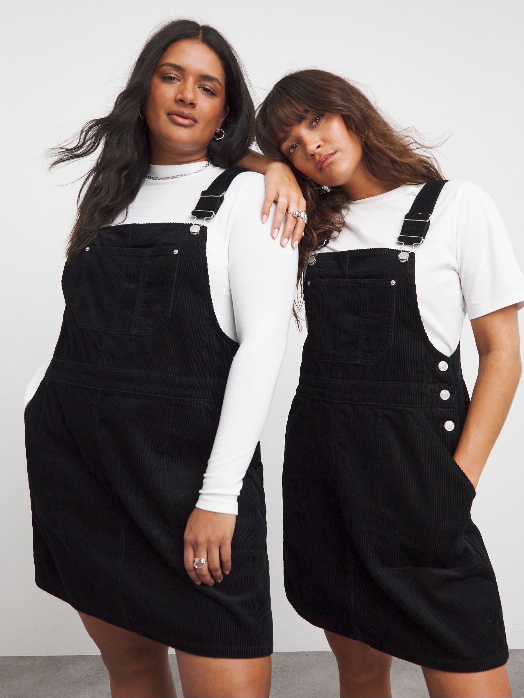 Plus size black dungaree dress new arrivals
