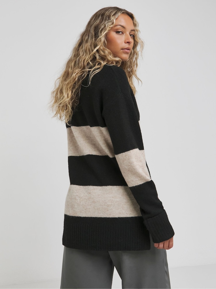 Simply Be Black Slouchy V-Neck Longline Jumper - Image 2 of 4