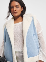 Simply Be Blue Light Wash Borg Lined Denim Gilet - Image 4 of 4