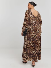 Simply Be Leopard Print Dry Mesh Long Sleeve Maxi Dress - Image 2 of 4