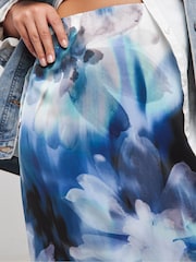 Simply Be Blue Satin Maxi Skirt - Image 4 of 4