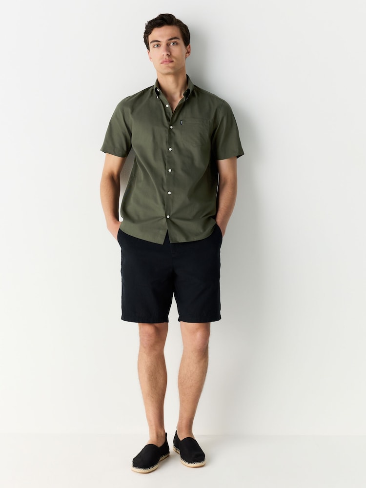 Dark Green Regular Fit Short Sleeve Easy Iron Button Down Oxford Shirt - Image 2 of 9 Dark Green Regular Fit Short Sleeve Easy Iron Button Down Oxford Shirt - Image 2 of 9