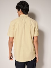 Yellow Diamond Geometric Easy Iron With Button Down Collar Short Sleeve Oxford Shirt - Image 3 of 9