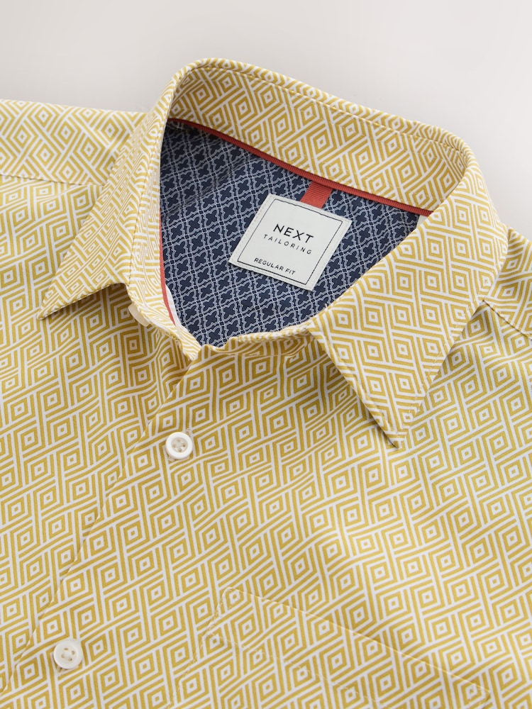 Yellow Diamond Geometric Easy Iron With Button Down Collar Short Sleeve Oxford Shirt - Image 7 of 9
