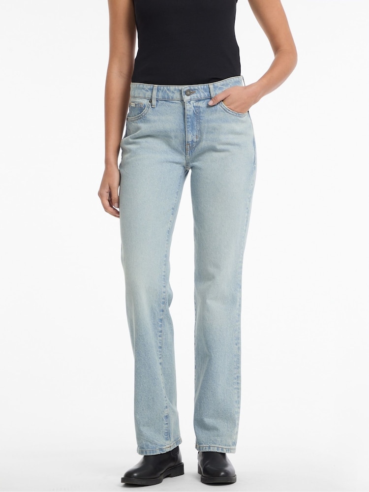 Guess Jeans Light Blue Denim Mid Rise Straight Leg Jeans - Image 1 of 7