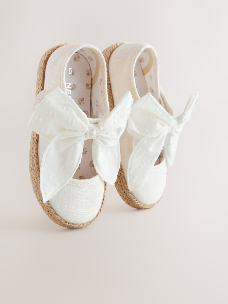 White Broderie Bow Touch And Fasten Strap Shoes - Image 3 of 4
