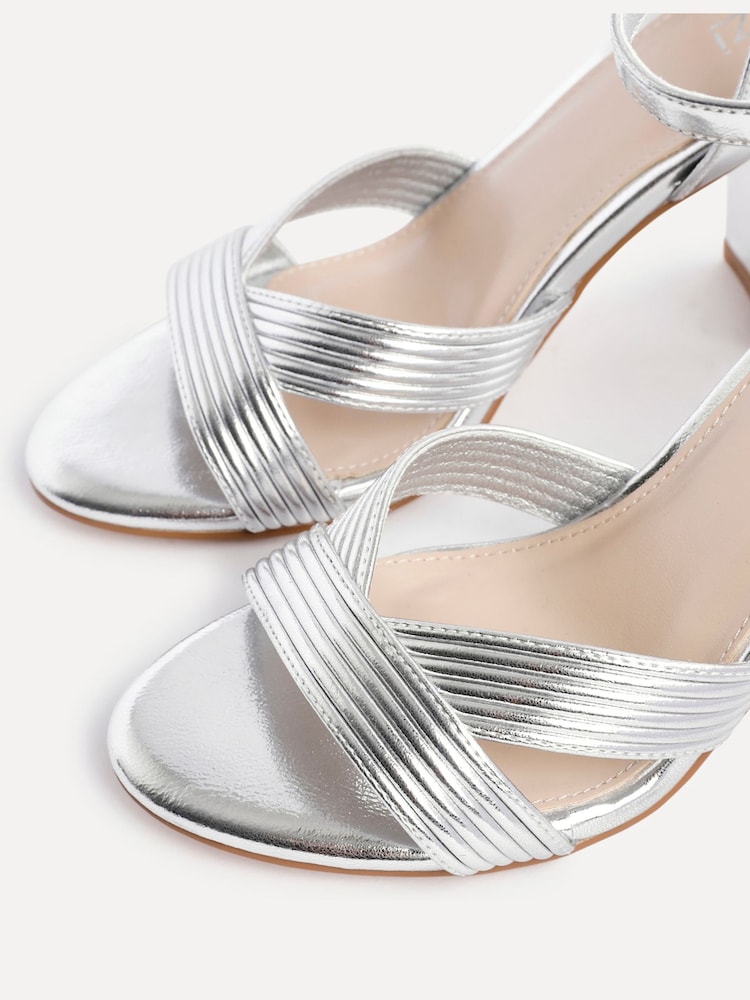 Linzi Silver City Block Heeled Sandals With Ribbed Front Strap - Image 4 of 5