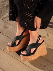 أسود - Linzi Santana Crossover Front Strap High Wedge - صورة 1 من 5