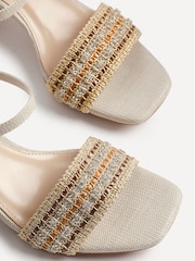 Blanco roto - Sandalias de tacón con ribete de strass tejidas Indie de Linzi - Imagen 5 de 5