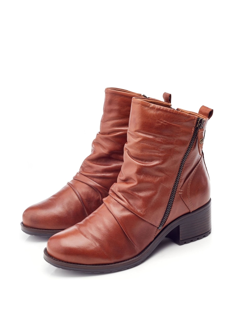 Moda in Pelle Onika Rouched Leather Ankle Boots - Image 2 of 4