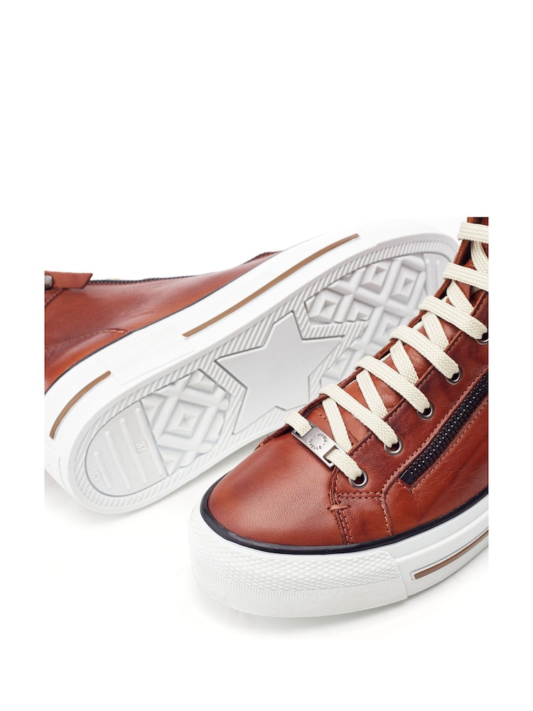 Natural - Zapatillas altas de piel con cordones y suela gruesa Annaken de Moda in Pelle - Imagen 4 de 4 Natural - Zapatillas altas de piel con cordones y suela gruesa Annaken de Moda in Pelle - Imagen 4 de 4