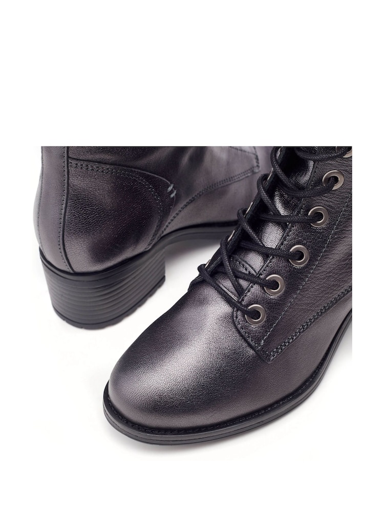 Серый металлик - Moda in Pelle BEZZIE LACE UP LEATHER ANKLE BOOT - Image 4 of 4