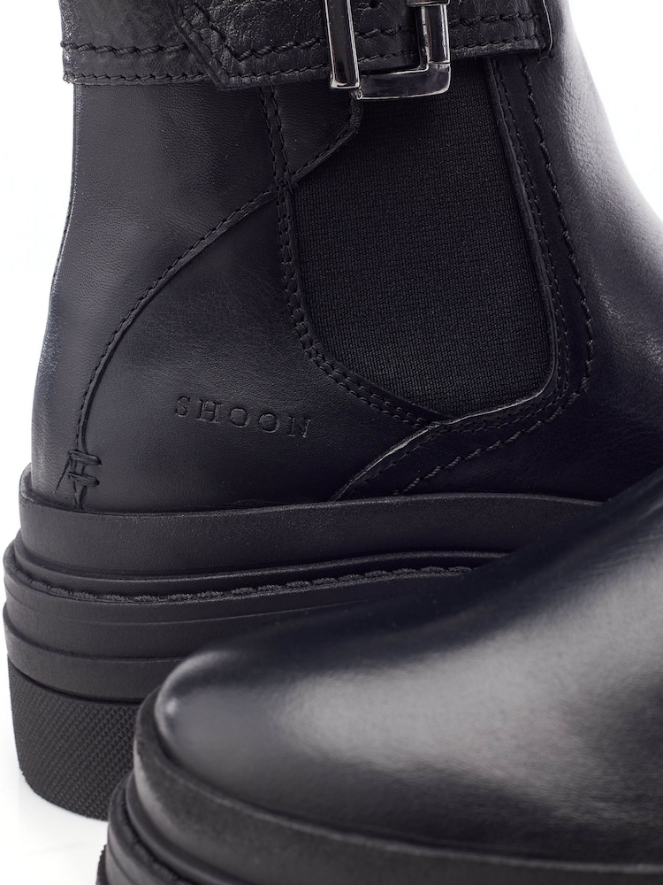 Moda in Pelle Oller Buckle Strap Chunky Leather Chelsea Boots - Image 4 of 4