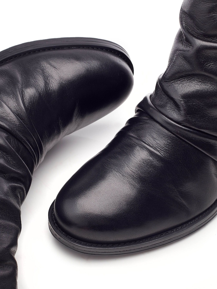 Moda in Pelle Onika Rouched Leather Ankle Boots - Image 4 of 4