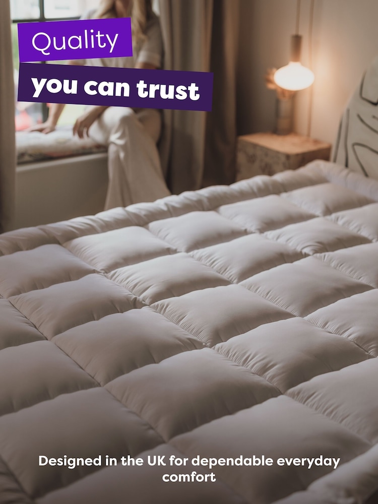 Slumberdown White Sleep Soundly Climate Control Extra Deep 10cm Mattress Topper - Image 9 of 9 Slumberdown White Sleep Soundly Climate Control Extra Deep 10cm Mattress Topper - Image 9 of 9
