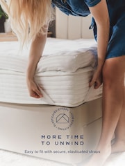 Snuggledown White Luxurious Hotel Mattress 10cm Topper - Image 4 of 12