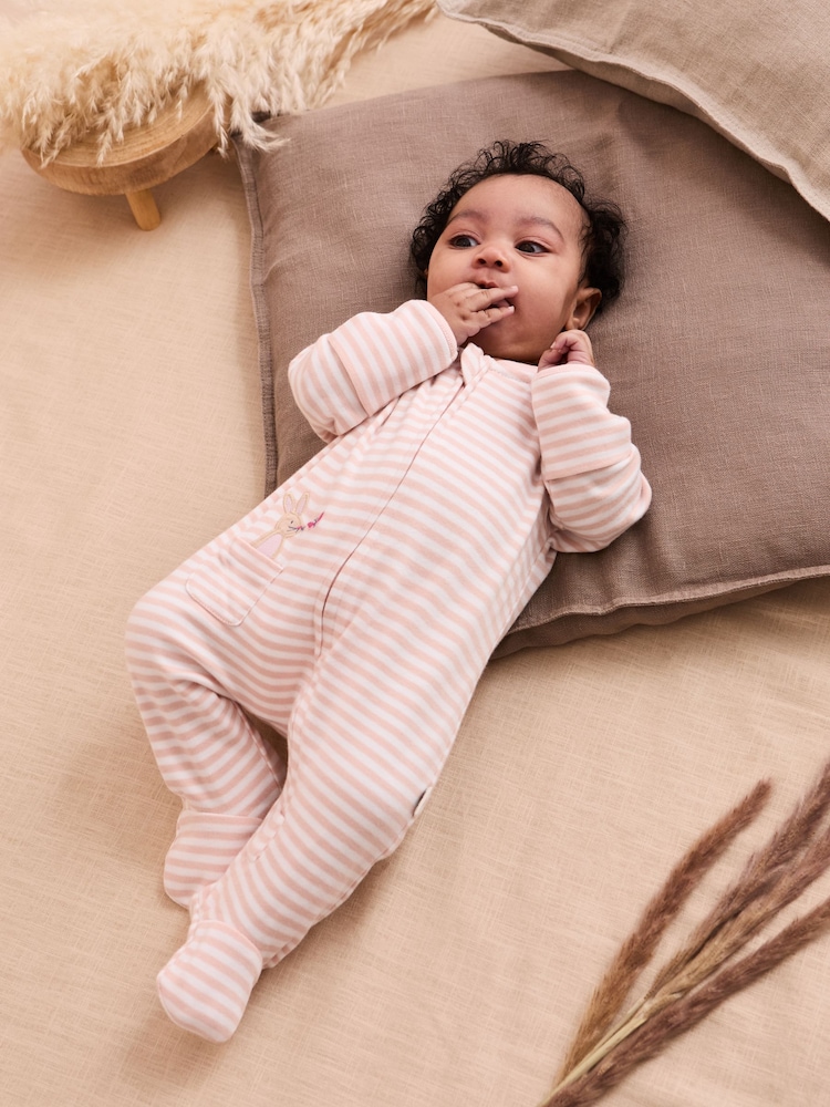 Rosa - JoJo Maman Bébé 100% Organic Cotton Bear Embroidered Sleepsuit - Imagen 1 de 6
