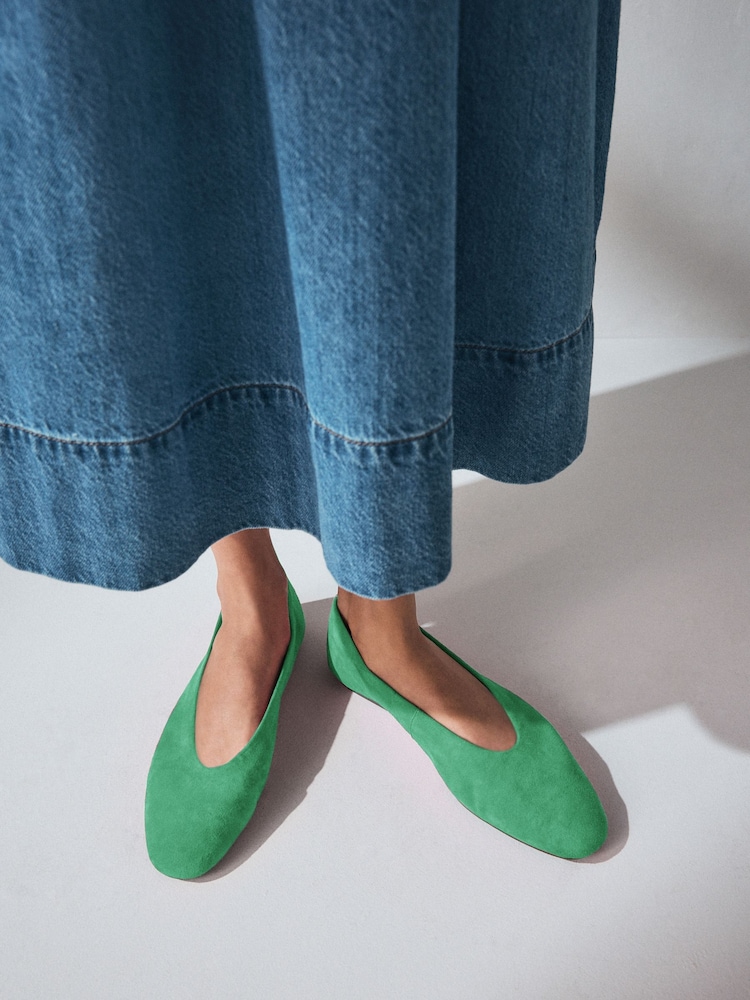 Green Standard/Wide Fit Forever Comfort® Leather Round Toe Ballerinas - Image 4 of 8