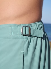 Зеленый - Signature Tailored Waistband Swim Shorts - Image 6 of 12