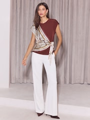 Lipsy Brown Chain Print Tie Side Scarf T-Shirt - Image 3 of 4