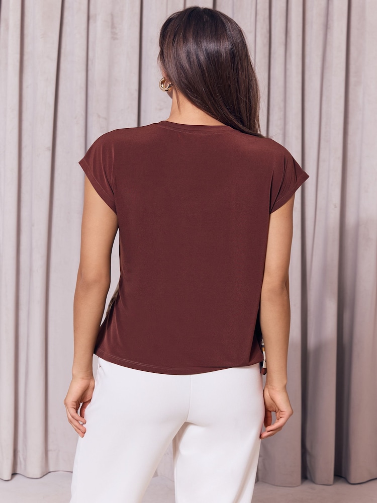 Lipsy Brown Chain Print Tie Side Scarf T-Shirt - Image 4 of 4