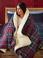 Night Lark Cosy Throw Duvet 9 Tog - Image 10 of 11