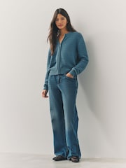 أزرق شامبراي - Knitted Zip-Up Bomber Jacket with Cotton - صورة 2 من 7