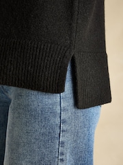 Joules Holly Black Longline Knitted Vest - Image 4 of 7