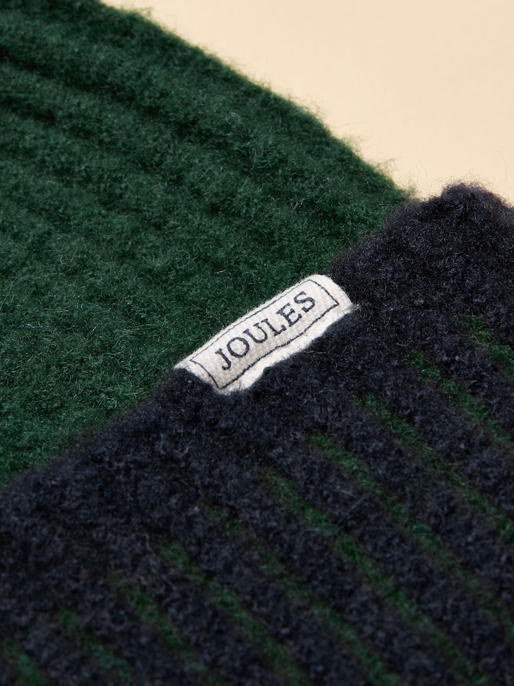 Joules Wanderer Green Beanie Hat - Image 4 of 4 Joules Wanderer Green Beanie Hat - Image 4 of 4