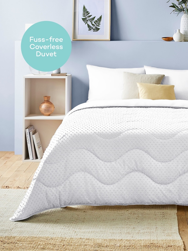 Night Lark Tufted Dot Coverless 4.5 Tog Duvet and Pillowcase Set - Image 2 of 8
