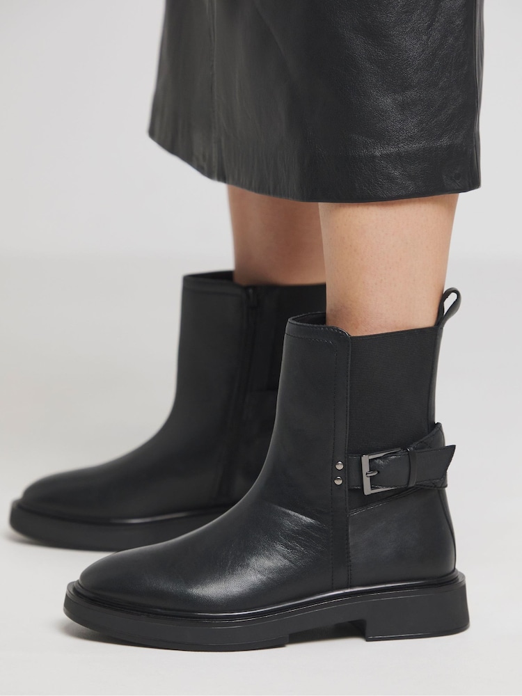 Simply Be Black Extra Wide Fit Chelsea Leather Ankle Boots In Wide Fit - Image 1 of 4