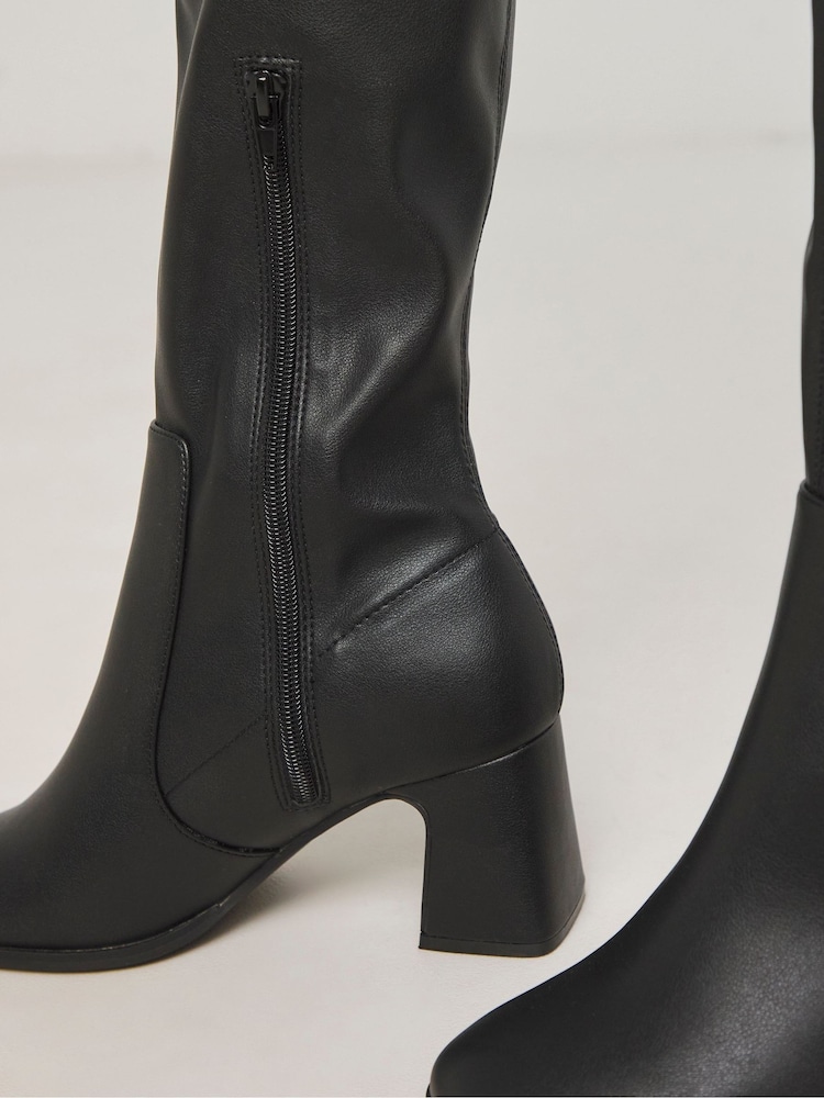 Simply Be Black Extra Wide Fit Wide Fit Classic Heeled Knee High Stretch Boots In With Curvy Plus Calf - Image 4 of 4