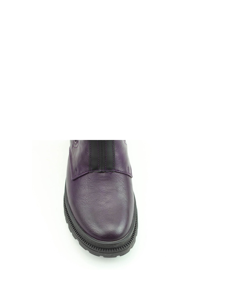 Heavenly Feet Aldina Zip Front Ankle Boots - Image 6 of 6
