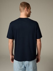 Bleu marine - T-shirt texturé côtelé à col grand-père - Image 4 de 9