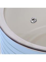 Swan 3 Piece Blue Retro Saucepan Set - Image 8 of 9