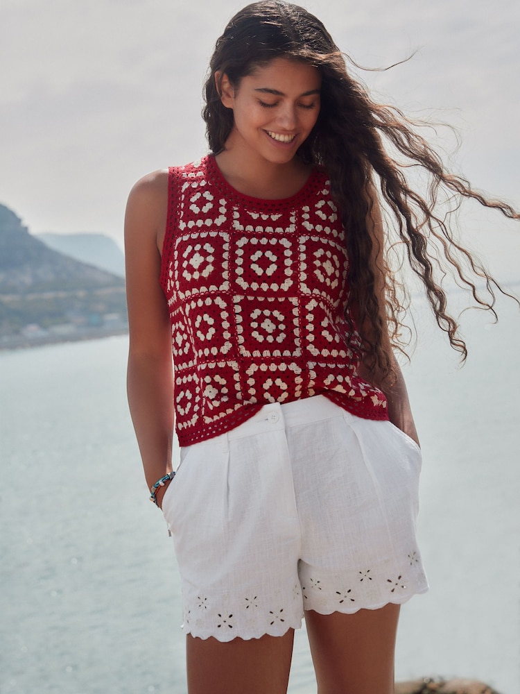 White Scalloped Hem Embroidered Linen Rich Shorts - Image 1 of 7