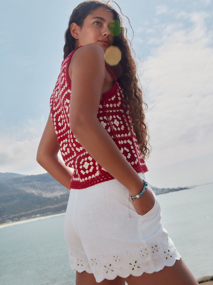 White Scalloped Hem Embroidered Linen Rich Shorts - Image 2 of 7