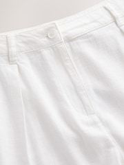 White Scalloped Hem Embroidered Linen Rich Shorts - Image 7 of 7