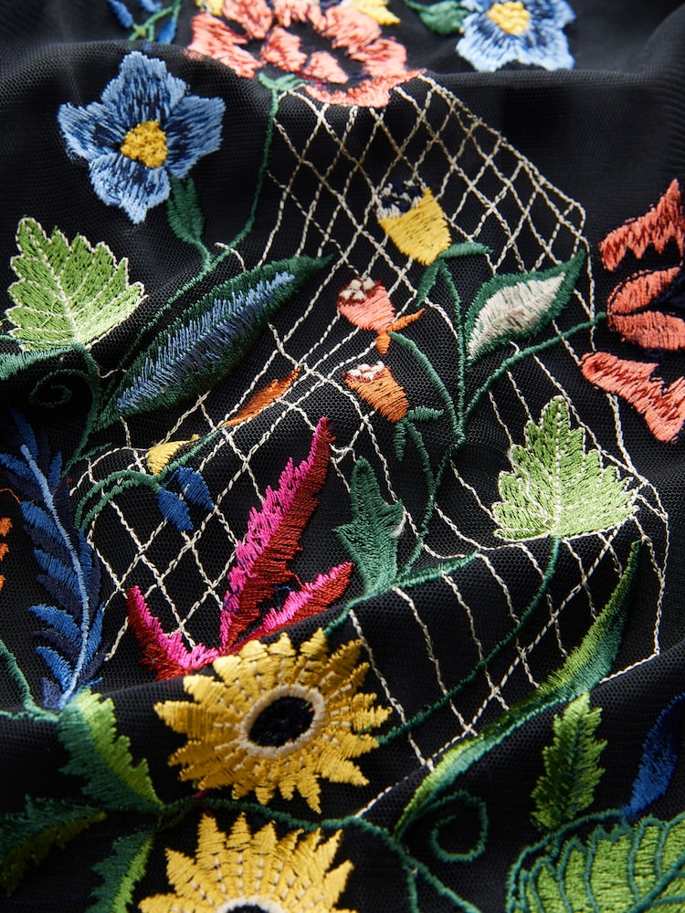 Black Premium Embroidered Occasion Maxi Dress - Image 4 of 4
