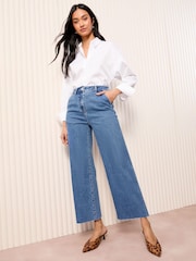 Умеренный синий - Friends Like These Wide Leg Cropped Jeans - Image 1 of 5