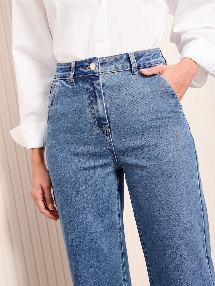 Friends Like These Mid Blue Wide Leg Cropped Jeans - Image 3 of 5