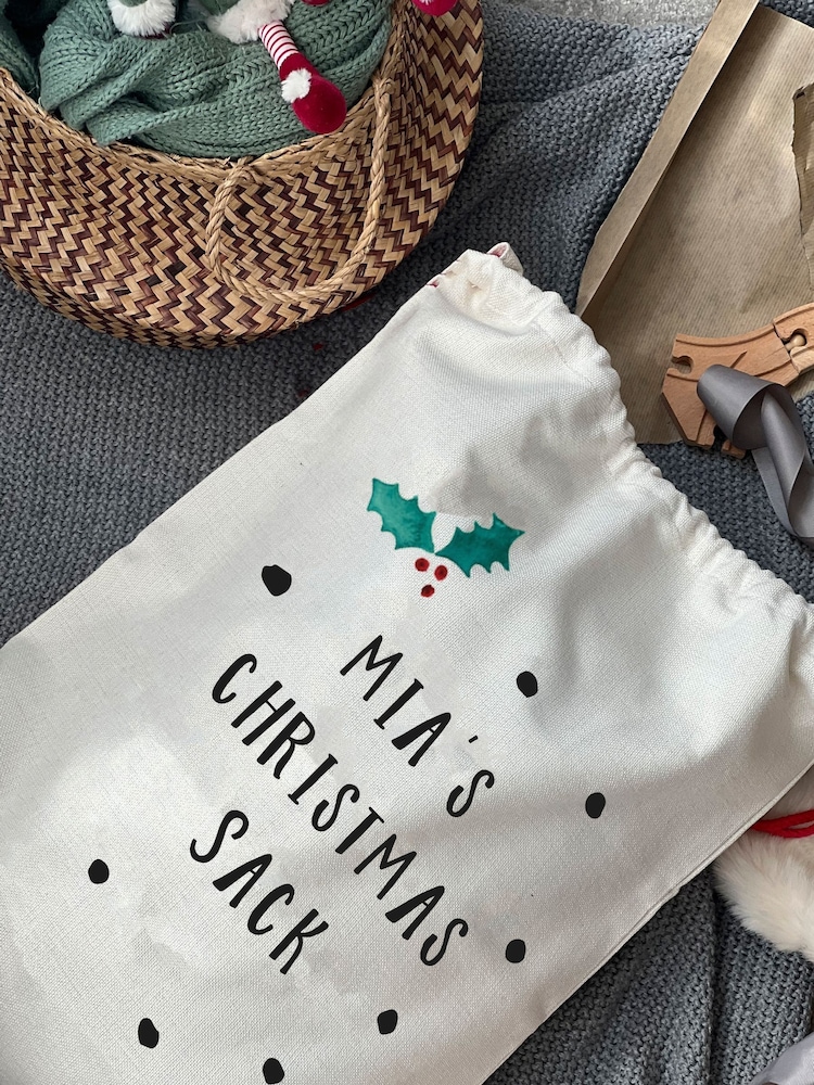100% Linen Personalised Childrens Santa Christmas  Sack by Solesmith - Image 2 of 3