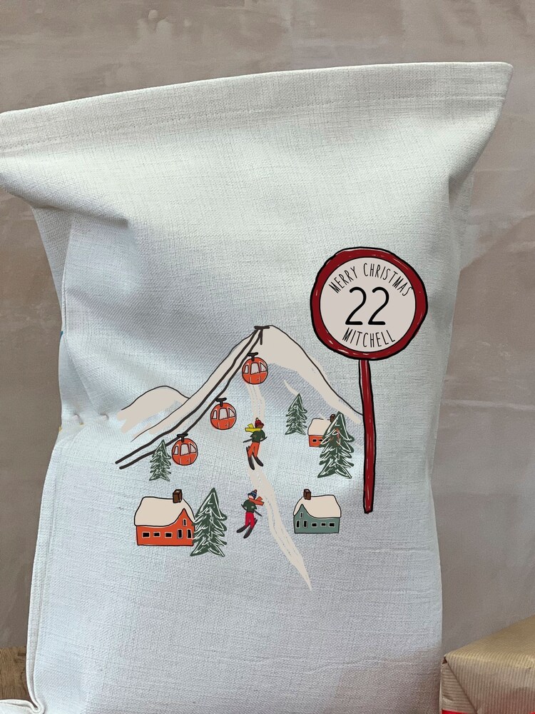 100% Linen Ski Scene Personalised Christmas Sack by Solesmith - Image 2 of 3