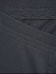 Mountain Warehouse Grey Talus Mens Thermal Top & Joggers Set - Image 11 of 12