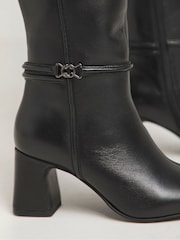 JD Williams Leather Knee Alto Heeled Boots With Ankle Trim In Wide Fit Super Curvy Calf - Imagen 3 de 4