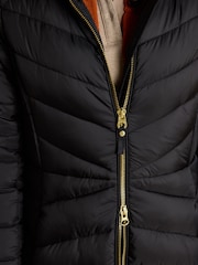 Preto - Joules Pembury Showerproof Longline Padded Coat with Hood - Imagem 5 de 10